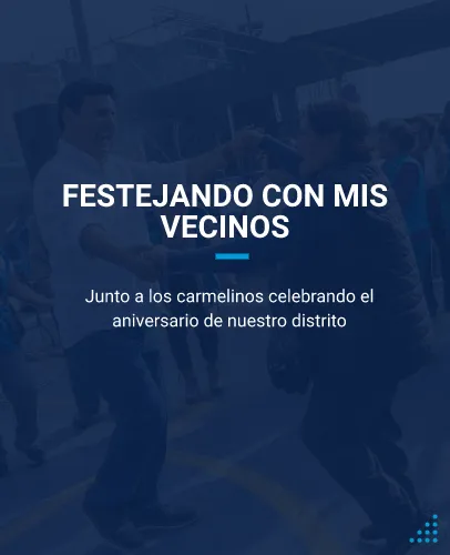 Edwards bailando con una vecina en un evento comunitario